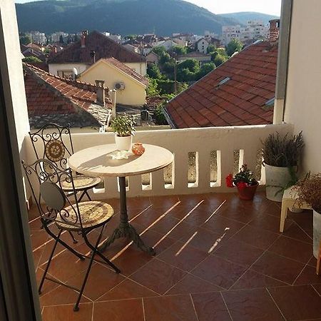 Apartments & Rooms Little Rock Mostar Bagian luar foto