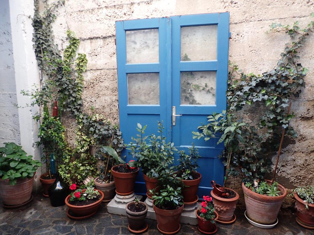 Apartments & Rooms Little Rock Mostar Bagian luar foto